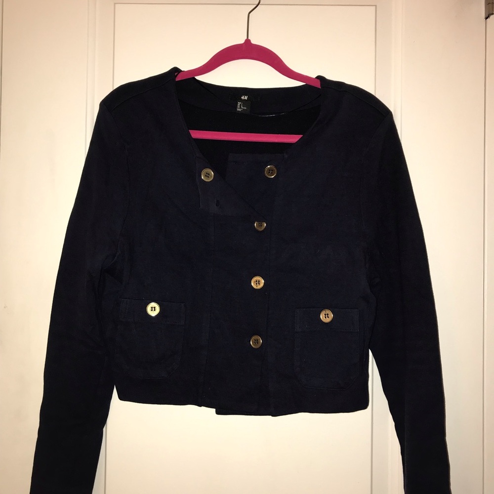 Blazer - Picture 3 of 4